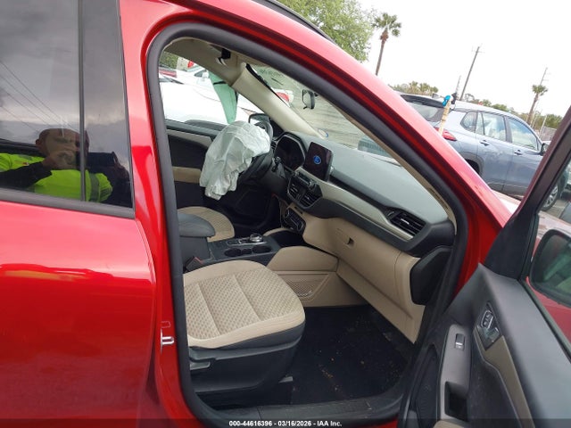 2020 Ford Escape Se მანქანა იყიდება აუქციონზე, vin: 1FMCU0G68LUB93101, აუქციონის ნომერი: 44616396