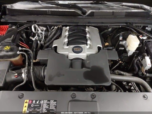 Продаж на аукціоні авто 2020 Cadillac Escalade Esv 4wd Platinum, vin: 1GYS4KKJXLR121739, номер лоту: 44616400