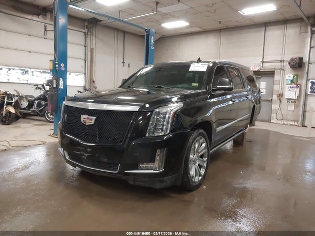 Продаж на аукціоні авто 2020 Cadillac Escalade Esv 4wd Platinum, vin: 1GYS4KKJXLR121739, номер лоту: 44616400