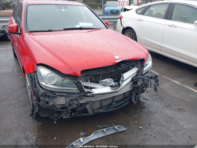 Aukcja sprzedaży 2013 Mercedes-benz C 250 Sport, vin: WDDGF4HB8DR271938, numer aukcji: 44616415
