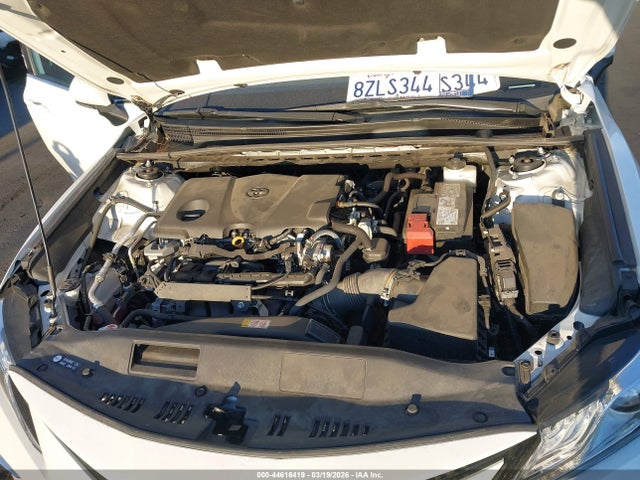 4T1F11AK3NU010403 Toyota CAMRY XLE