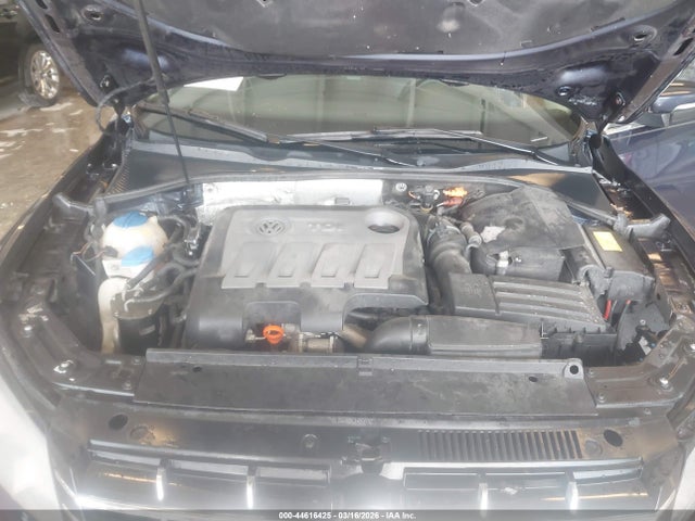 2013 Volkswagen Passat 2.0l Tdi Se მანქანა იყიდება აუქციონზე, vin: 1VWBN7A37DC139748, აუქციონის ნომერი: 44616425