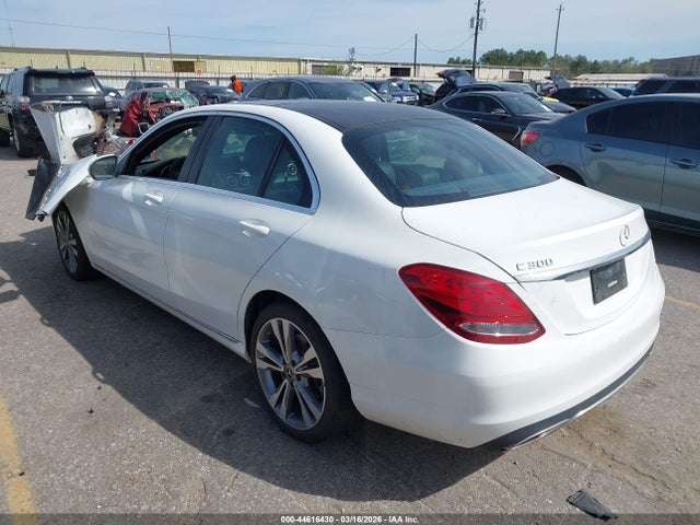 44616430 :رقم المزاد ، WDDWF4JB1JR419980 vin ، 2018 Mercedes-benz C 300 مزاد بيع