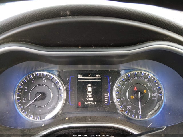 44616465 :رقم المزاد ، 1C3CCCAB0GN109470 vin ، 2016 Chrysler 200 Limited مزاد بيع