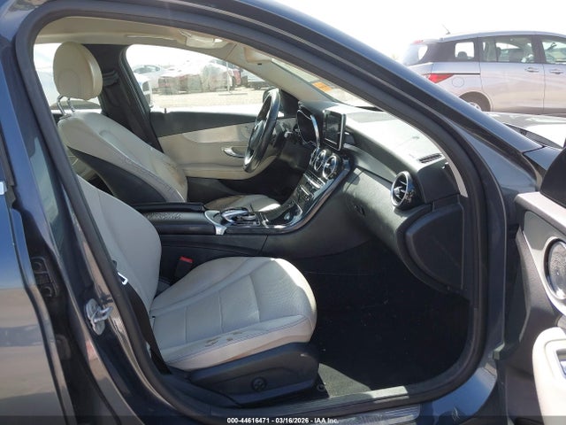 Продажа на аукционе авто 2015 Mercedes-benz C 300, vin: 55SWF4JB4FU054703, номер лота: 44616471