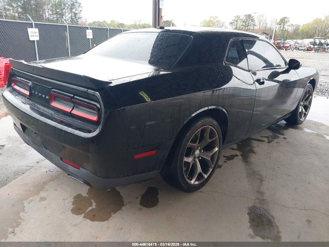 2016 Dodge Challenger Sxt მანქანა იყიდება აუქციონზე, vin: 2C3CDZAG8GH352593, აუქციონის ნომერი: 44616475
