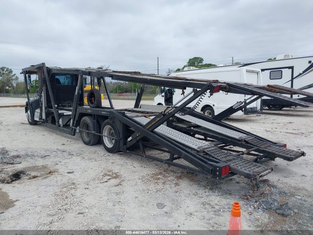 44616477 :رقم المزاد ، 2NPNLZ9X21M564263 vin ، 2001 Peterbilt 330 مزاد بيع