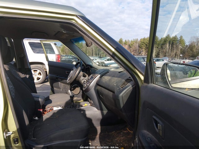2010 KIA SOUL KNDJT2A26A7107280 Photo 4