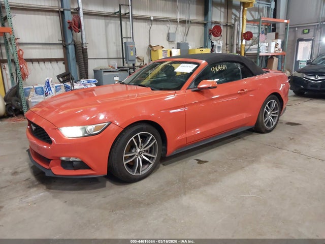 Ford Mustang Ecoboost Premium 2015 1FATP8UH6F5382964 Image 2