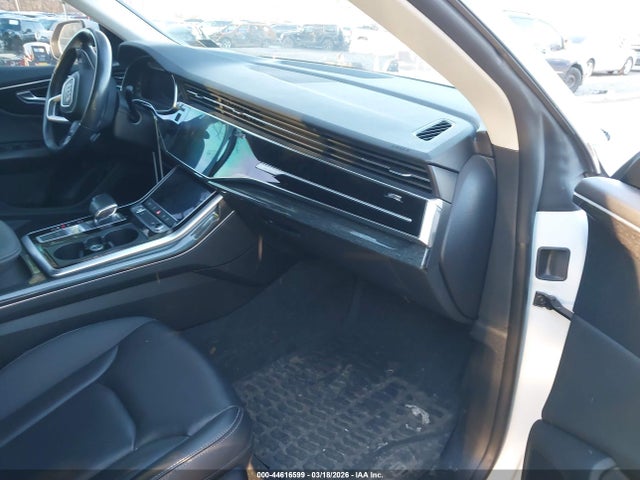 Aukcja sprzedaży 2020 Audi Q8 Premium Plus 55 Tfsi Quattro Tiptronic, vin: WA1EVAF10LD017644, numer aukcji: 44616599