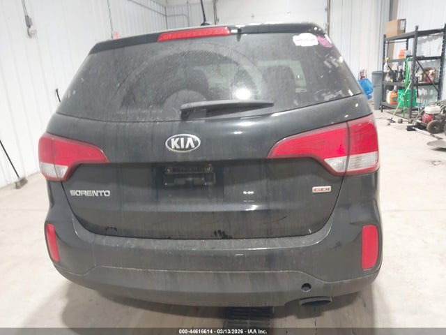 KIA SORENTO LX 2015 5XYKT3A65FG654337 Image 16