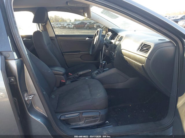 44616622 :رقم المزاد ، 3VW267AJ6GM298288 vin ، 2016 Volkswagen Jetta 1.4t S مزاد بيع