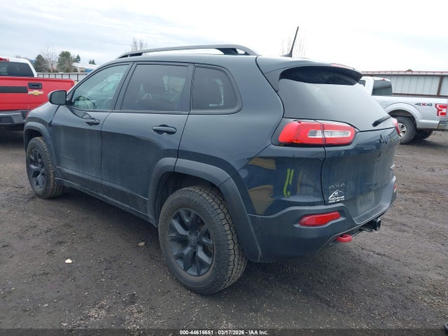 2016 Jeep Cherokee Trailhawk მანქანა იყიდება აუქციონზე, vin: 1C4PJMBS7GW224634, აუქციონის ნომერი: 44616651