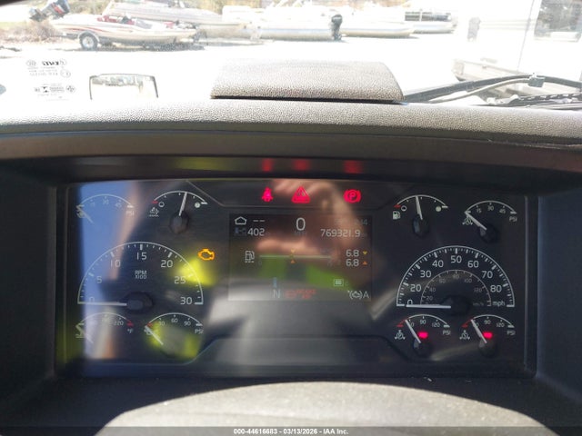 44616683 :رقم المزاد ، 4V4NC9EH9LN240515 vin ، 2020 Volvo Vnl مزاد بيع
