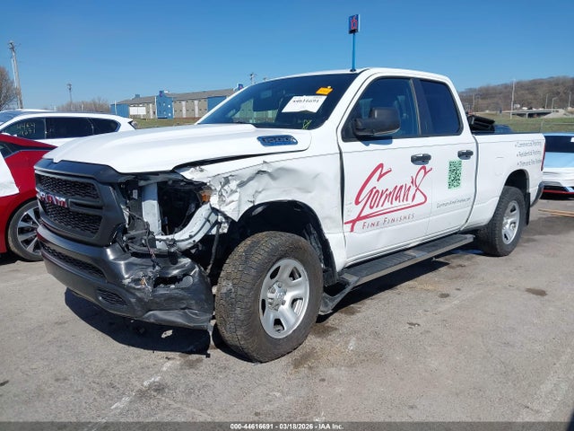 Продаж на аукціоні авто 2024 Ram 1500 Tradesman  4x4 6'4 Box, vin: 1C6RRFCG3RN197729, номер лоту: 44616691