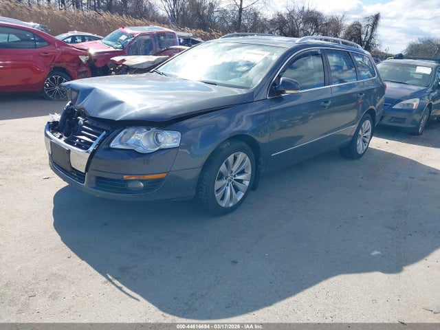 44616694 :رقم المزاد ، WVWXM9ANXAE161168 vin ، 2010 Volkswagen Passat Komfort مزاد بيع