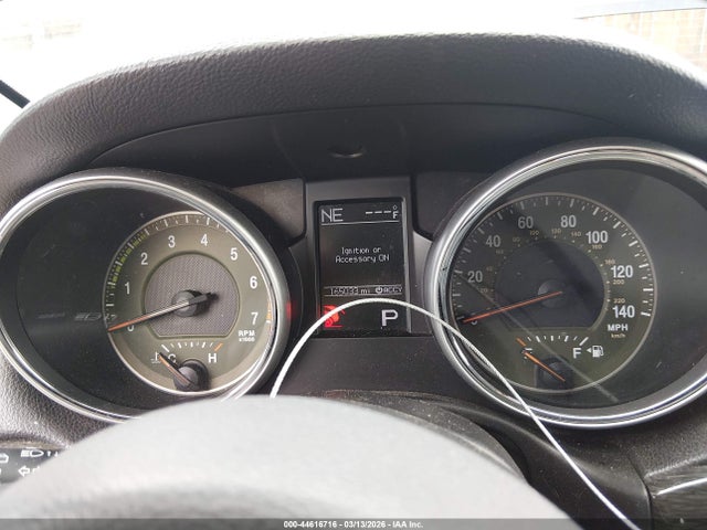 44616716 :رقم المزاد ، 1J4RR4GT2BC646155 vin ، 2011 Jeep Grand Cherokee Laredo مزاد بيع