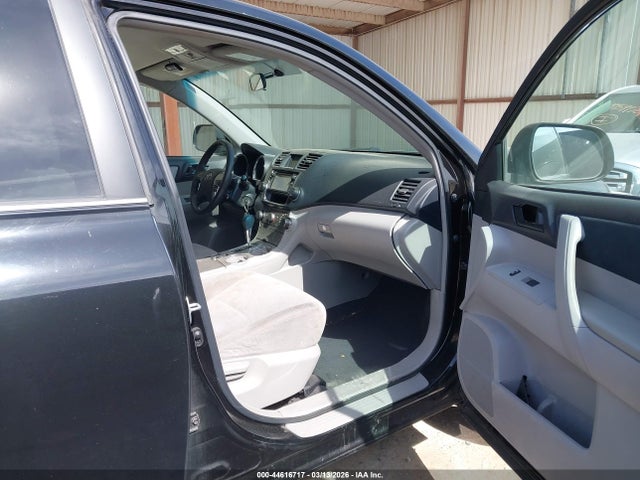 2013 TOYOTA HIGHLANDER 5TDZA3EH7DS038025 Photo 4