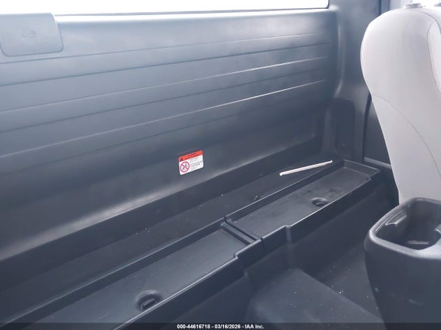 5TFSX5EN4GX040718 Toyota Tacoma Sr
