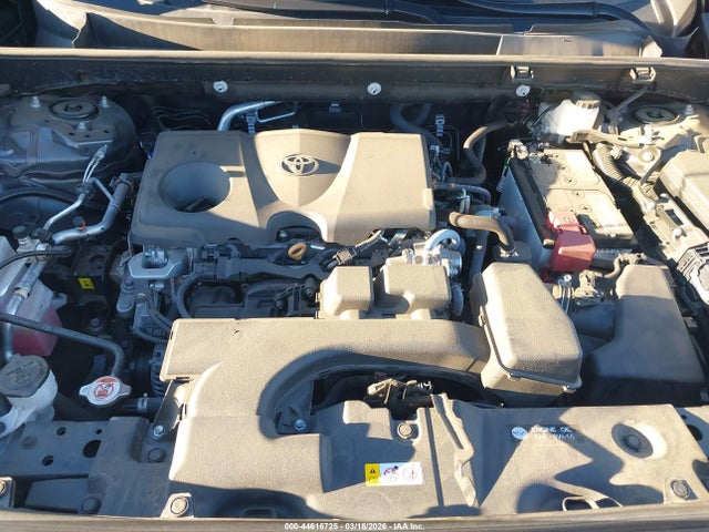2T3K1RFV3SW368507 Toyota RAV4 LE
