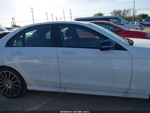 W1KWF8DB1MR645590 Mercedes-Benz C 300 Sedan