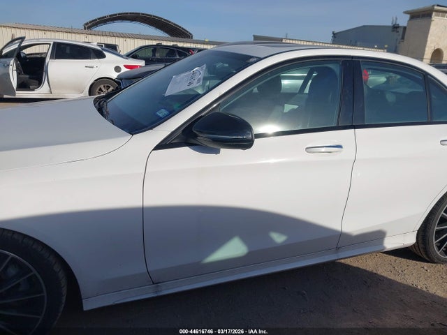 W1KWF8DB1MR645590 Mercedes-Benz C 300 Sedan