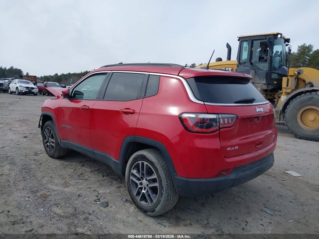 44616768 :رقم المزاد ، 3C4NJDBB2HT692320 vin ، 2017 Jeep New Compass Latitude 4x4 مزاد بيع