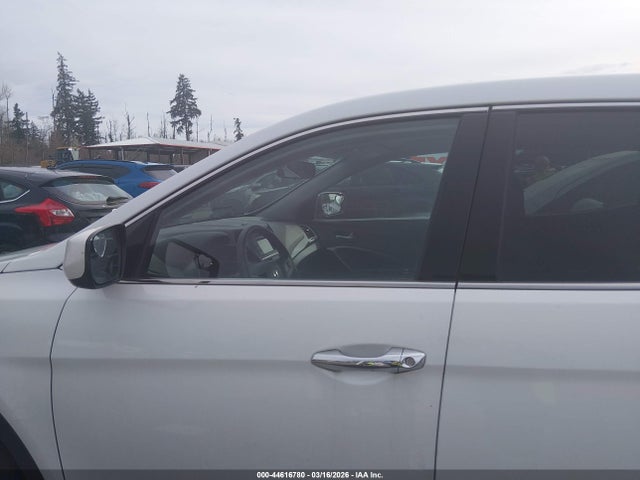 5XYZTDLB7HG391916 Hyundai Santa Fe Sport 2.4l
