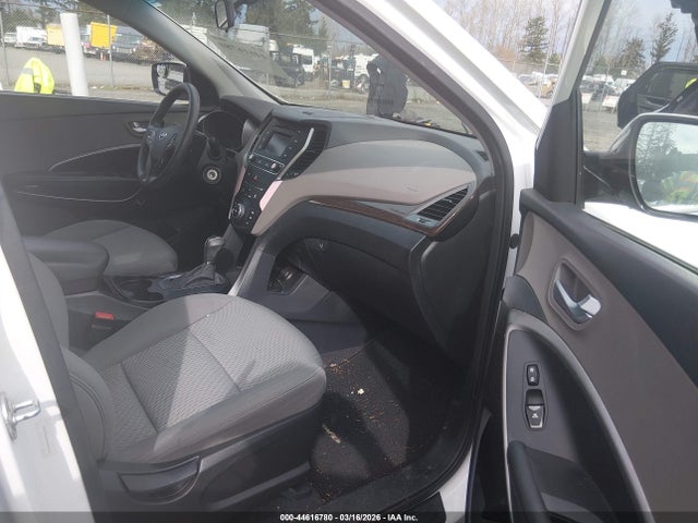 5XYZTDLB7HG391916 Hyundai Santa Fe Sport 2.4l
