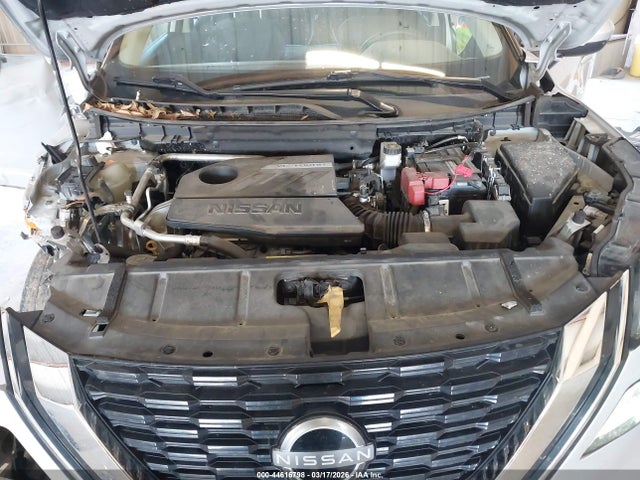 44616798 :رقم المزاد ، 5N1BT3BA9NC676844 vin ، 2022 Nissan Rogue Sv Fwd مزاد بيع