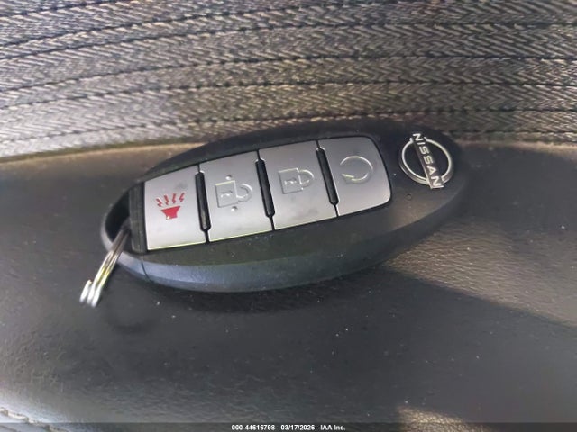 44616798 :رقم المزاد ، 5N1BT3BA9NC676844 vin ، 2022 Nissan Rogue Sv Fwd مزاد بيع