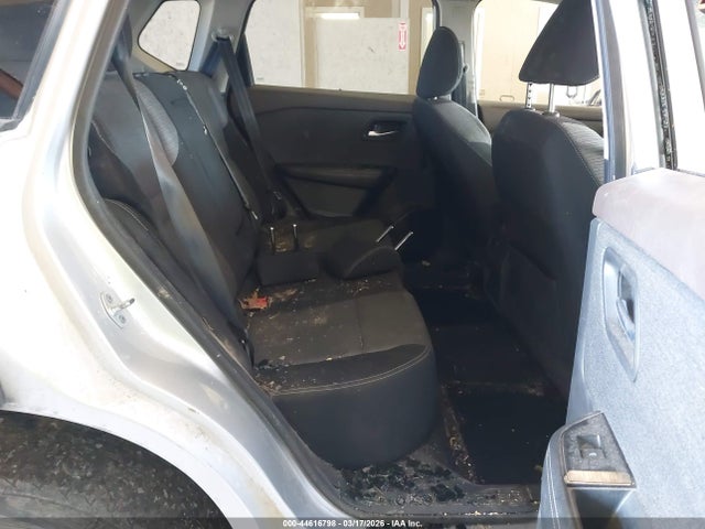 44616798 :رقم المزاد ، 5N1BT3BA9NC676844 vin ، 2022 Nissan Rogue Sv Fwd مزاد بيع