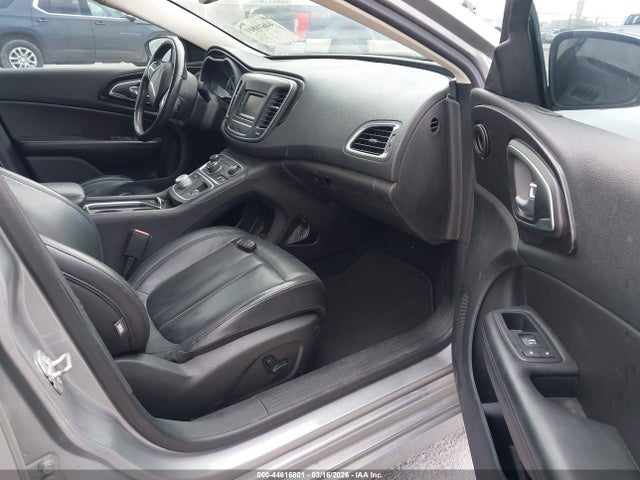 Aukcja sprzedaży 2015 Chrysler 200 C, vin: 1C3CCCCB6FN602646, numer aukcji: 44616801