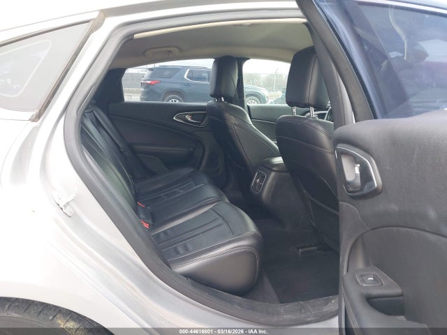 Aukcja sprzedaży 2015 Chrysler 200 C, vin: 1C3CCCCB6FN602646, numer aukcji: 44616801