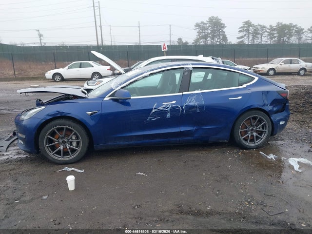 Продаж на аукціоні авто 2019 Tesla Model 3 Long Range/performance, vin: 5YJ3E1EB6KF210573, номер лоту: 44616808