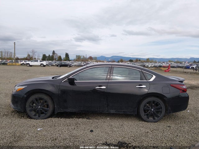1N4AL3AP8JC252285 Nissan Altima 2.5 Sr