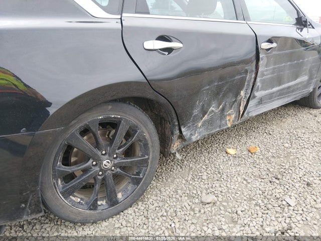1N4AL3AP8JC252285 Nissan Altima 2.5 Sr