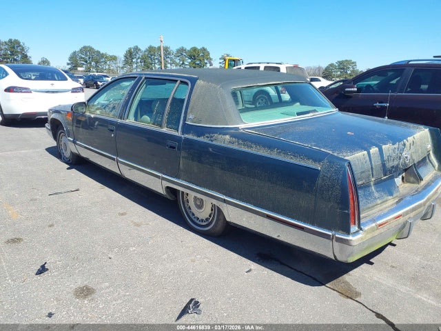 1996 CADILLAC FLEETWOOD 1G6DW52PXTR713904 Photo 2