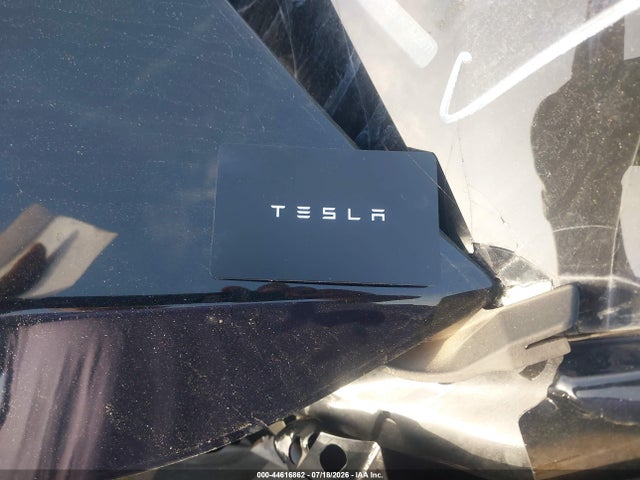 44616862 :رقم المزاد ، 5YJSA1E60NF472071 vin ، 2022 Tesla Model S Plaid Tri Motor All-wheel Drive مزاد بيع