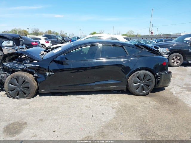 44616862 :رقم المزاد ، 5YJSA1E60NF472071 vin ، 2022 Tesla Model S Plaid Tri Motor All-wheel Drive مزاد بيع