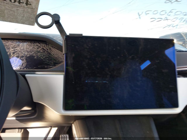44616862 :رقم المزاد ، 5YJSA1E60NF472071 vin ، 2022 Tesla Model S Plaid Tri Motor All-wheel Drive مزاد بيع