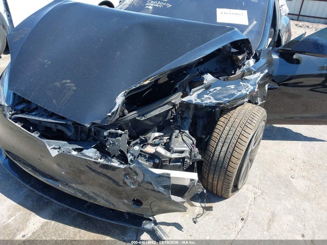 44616862 :رقم المزاد ، 5YJSA1E60NF472071 vin ، 2022 Tesla Model S Plaid Tri Motor All-wheel Drive مزاد بيع