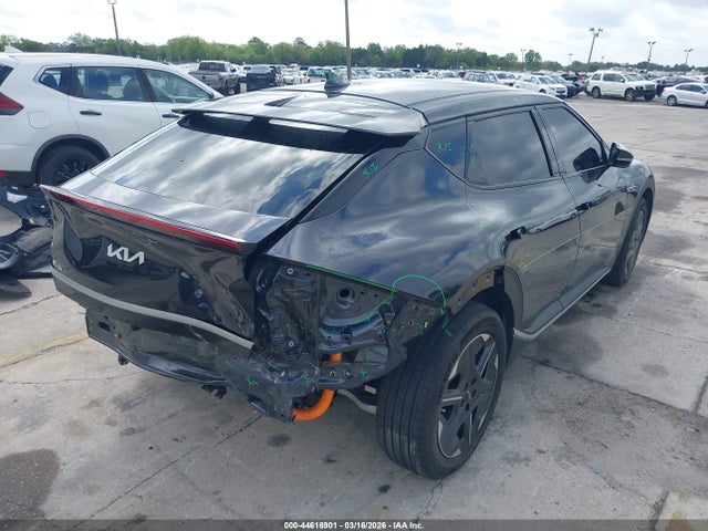 5XYC3DJCXSG008401 KIA Ev6 Light Long Range