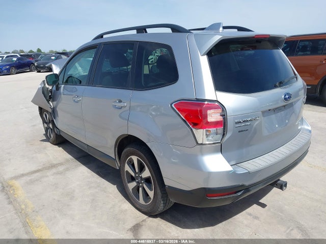 JF2SJAGC5HH579027 Subaru Forester 2.5i Premium