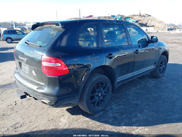 2010 PORSCHE CAYENNE WP1AB2AP0ALA50031 Photo 3