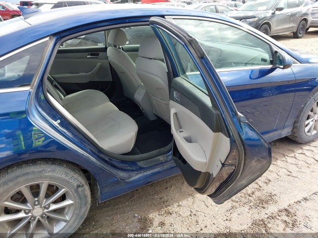 2019 HYUNDAI SONATA 5NPE24AF3KH760553 Photo 7