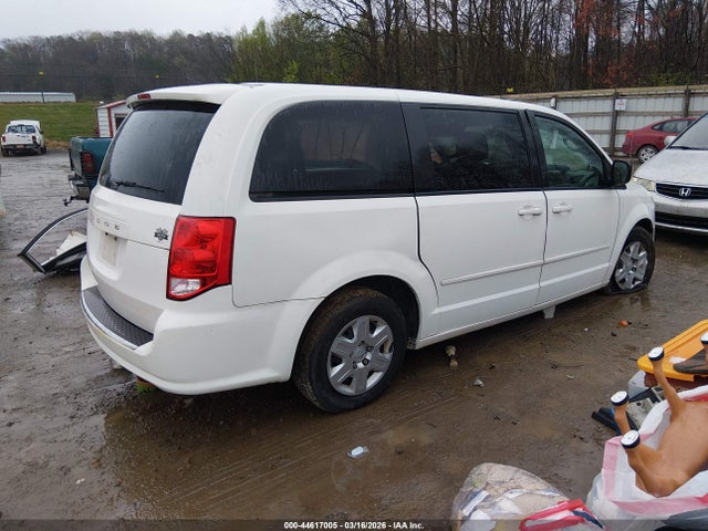 2011 Dodge Grand Caravan Express მანქანა იყიდება აუქციონზე, vin: 2D4RN4DG7BR613462, აუქციონის ნომერი: 44617005