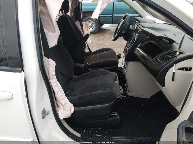 2011 Dodge Grand Caravan Express მანქანა იყიდება აუქციონზე, vin: 2D4RN4DG7BR613462, აუქციონის ნომერი: 44617005