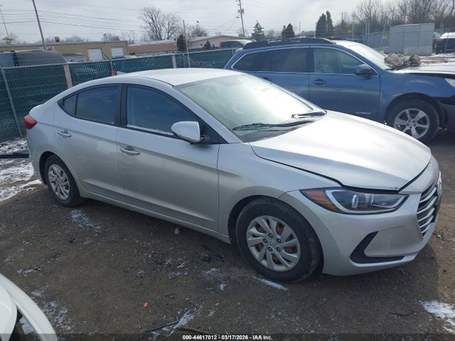 Продажа на аукционе авто 2018 Hyundai Elantra Se, vin: 5NPD74LF8JH395697, номер лота: 44617012