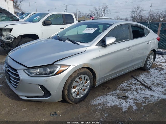 Продажа на аукционе авто 2018 Hyundai Elantra Se, vin: 5NPD74LF8JH395697, номер лота: 44617012